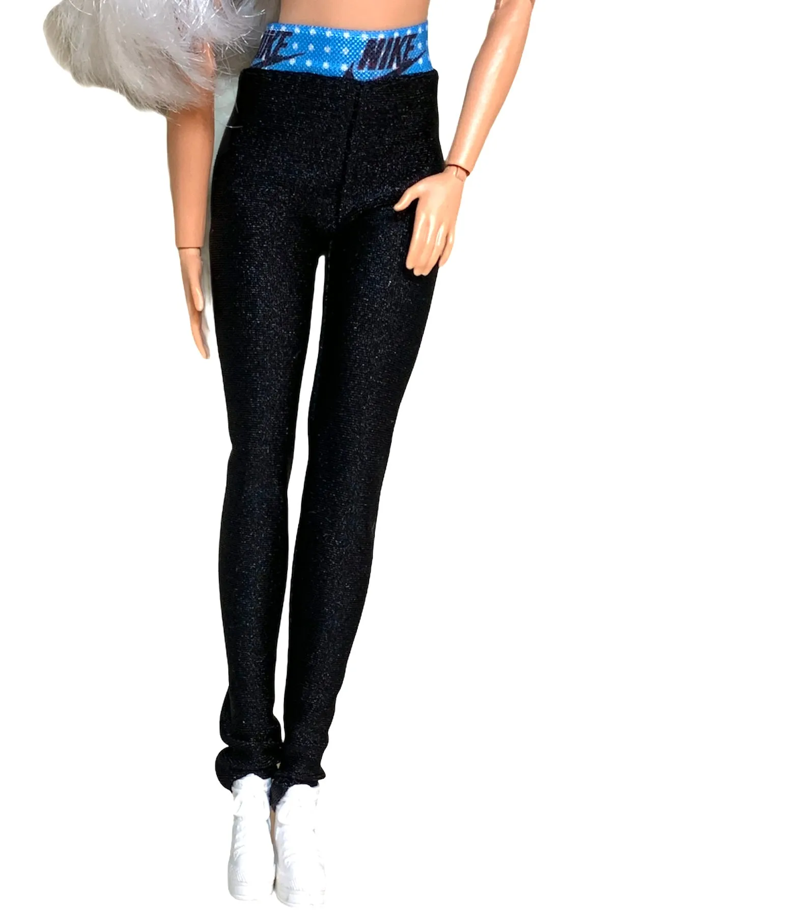 Black leggings for Barbie dolls