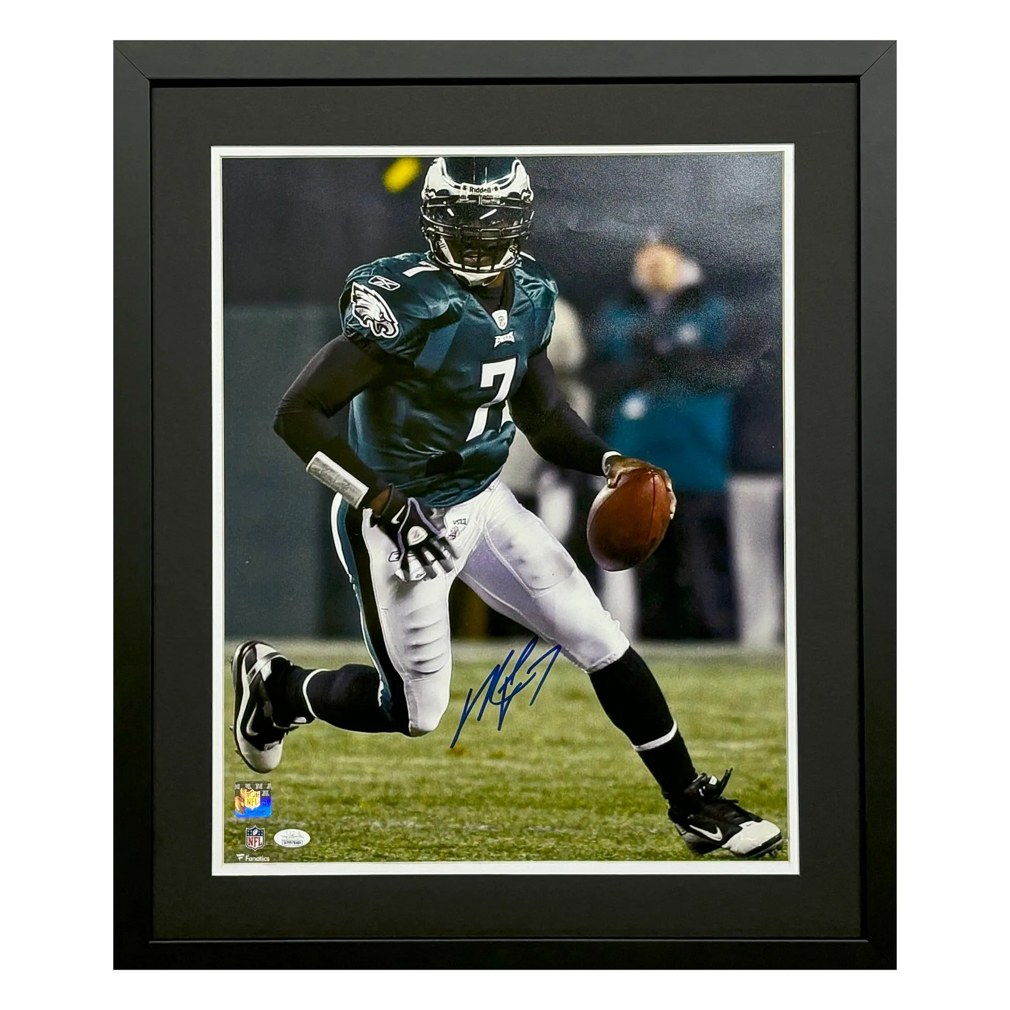 Michael Vick  Signed Philadelphia Eagles Framed 16x20 Photo