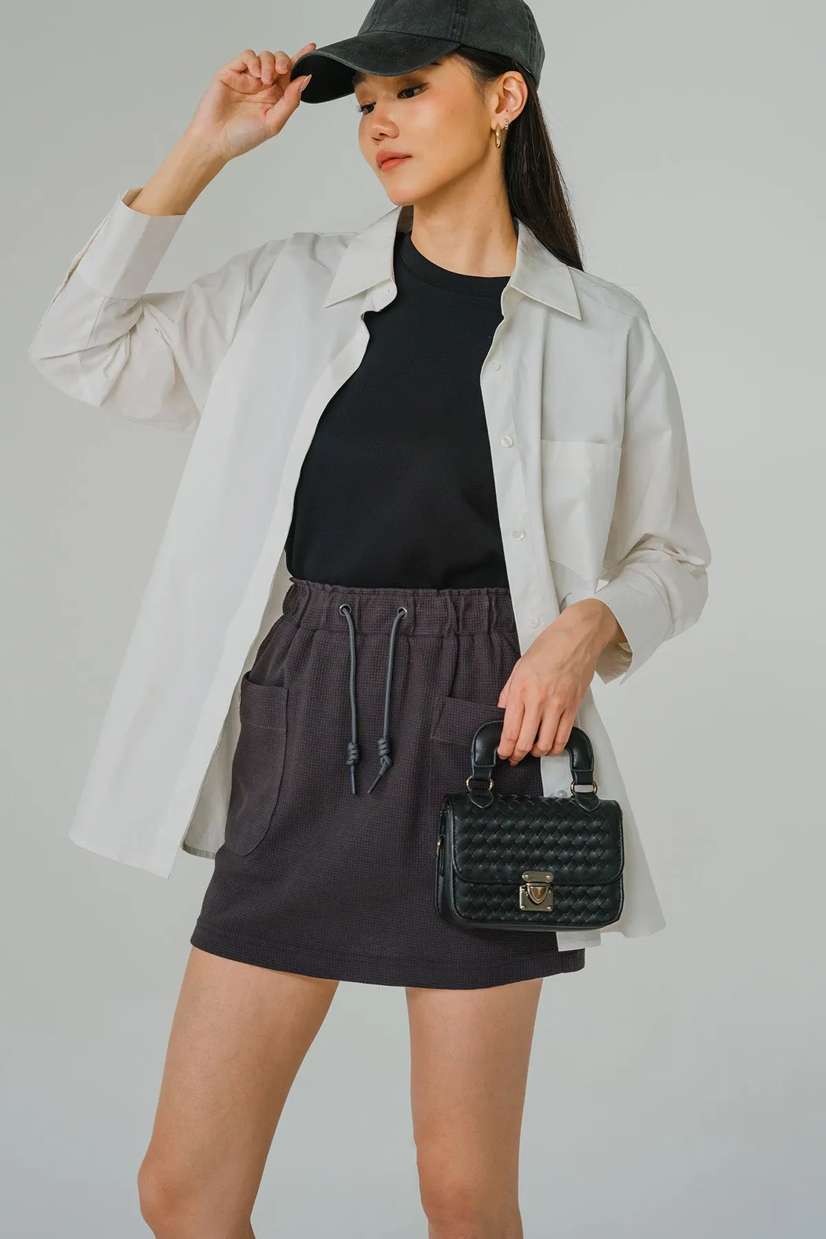 Monologue Tie Skort (Dark Grey)